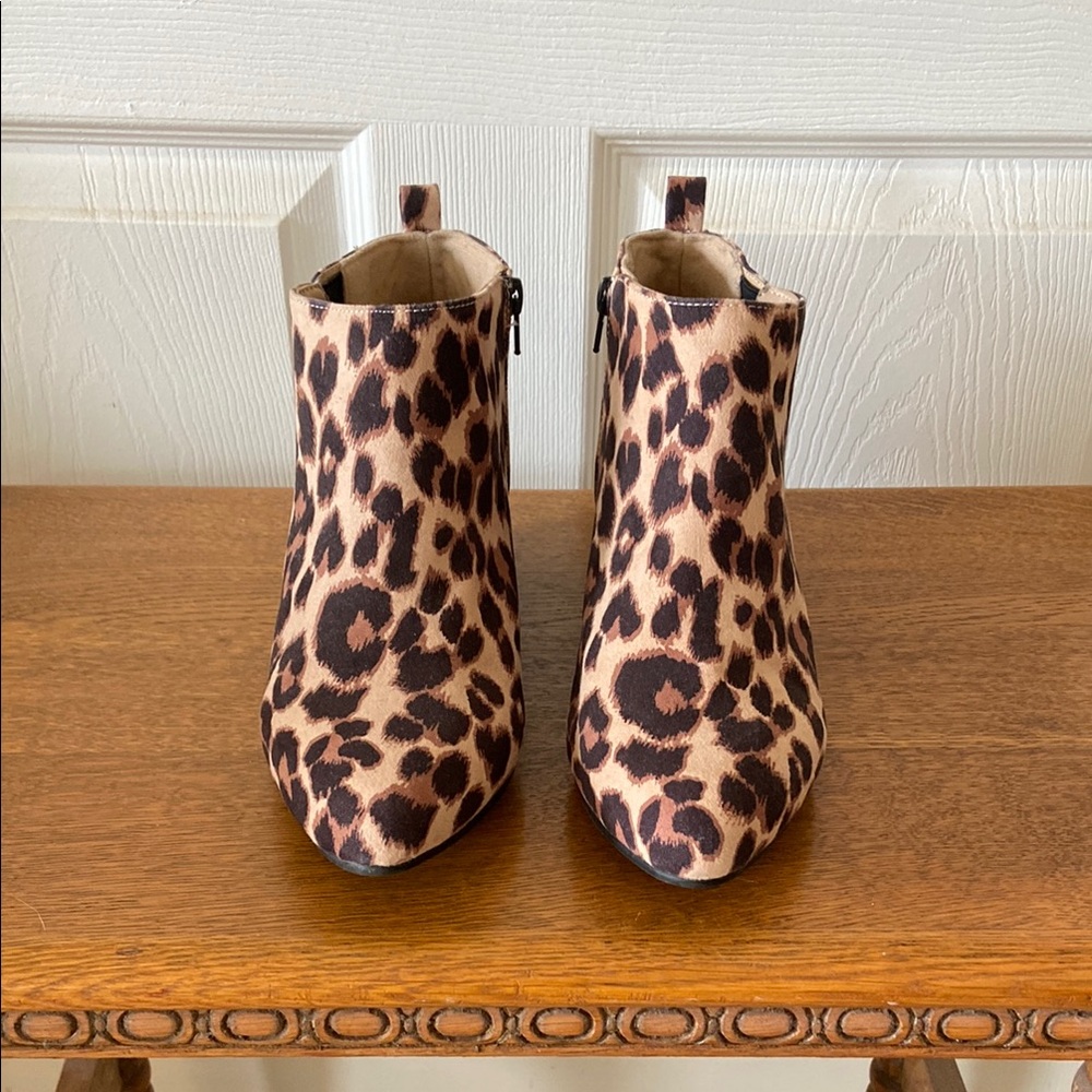 Old Navy Leopard Print Ankle Boots